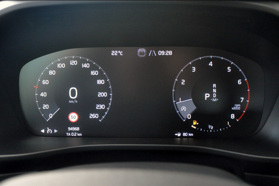 Volvo XC40 1.5 T3 Momentum Pro | Camera | Trekhaak | Mooie staat!