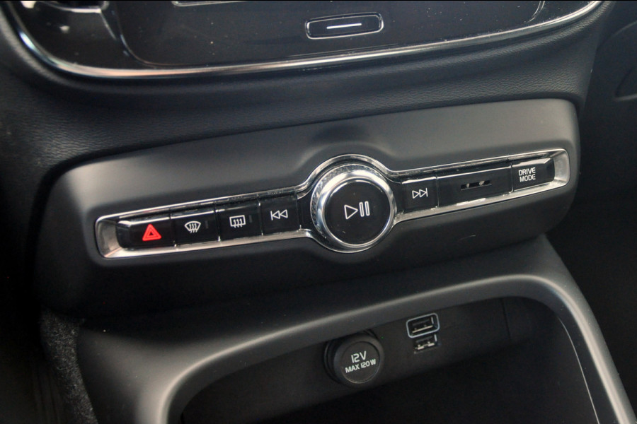Volvo XC40 1.5 T3 Momentum Pro | Camera | Trekhaak | Mooie staat!