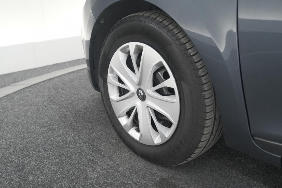Renault Clio TCe 90 Limited | Navigatie | Parkeersensoren | Cruise Control | Apple Carplay