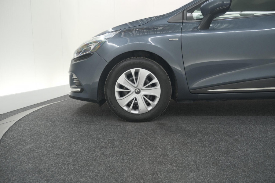 Renault Clio TCe 90 Limited | Navigatie | Parkeersensoren | Cruise Control | Apple Carplay