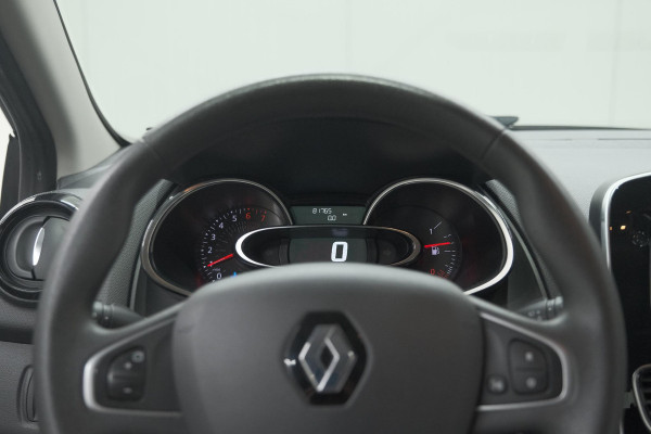 Renault Clio TCe 90 Limited | Navigatie | Parkeersensoren | Cruise Control | Apple Carplay