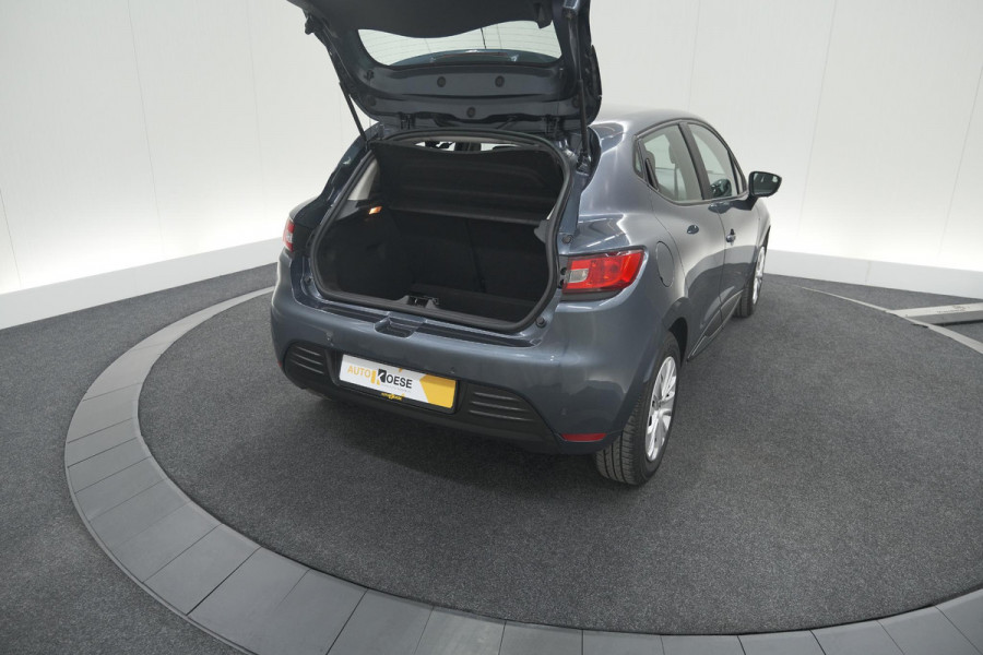 Renault Clio TCe 90 Limited | Navigatie | Parkeersensoren | Cruise Control | Apple Carplay