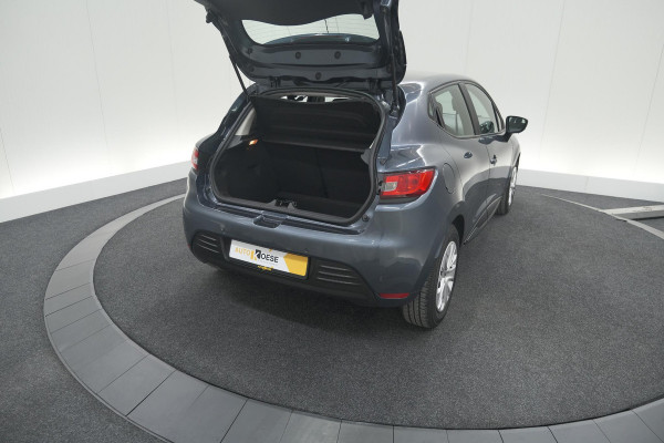 Renault Clio TCe 90 Limited | Navigatie | Parkeersensoren | Cruise Control | Apple Carplay