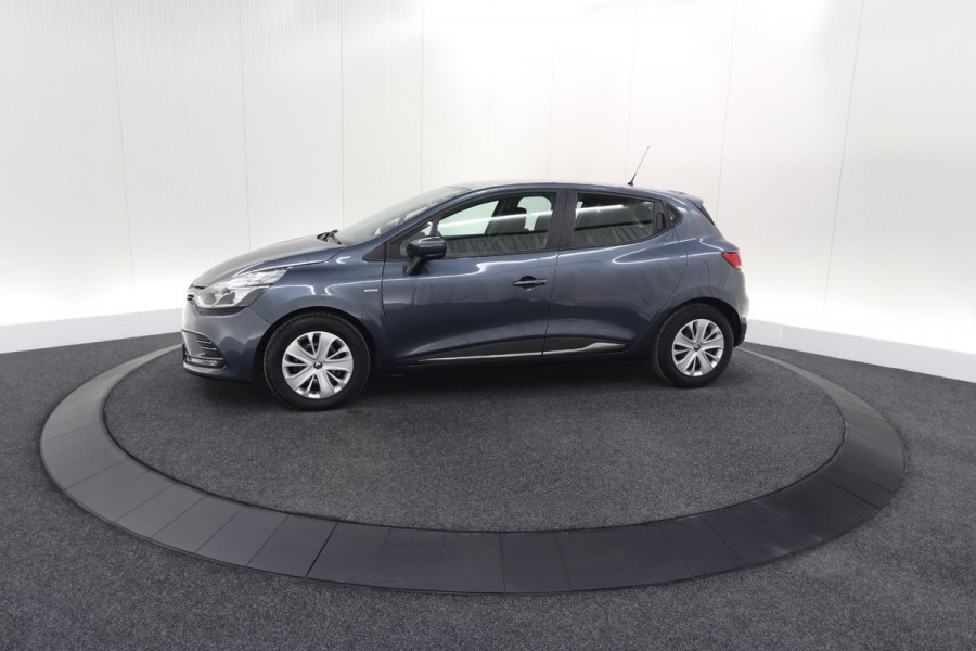 Renault Clio TCe 90 Limited | Navigatie | Parkeersensoren | Cruise Control | Apple Carplay