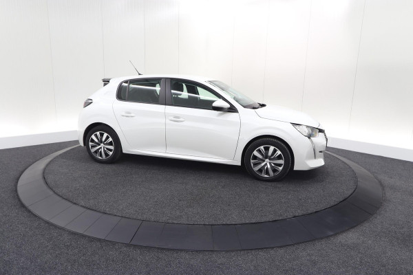 Peugeot 208 PureTech 100 EAT8 Active | Trekhaak | Parkeersensoren | Navigatie | Apple Carplay