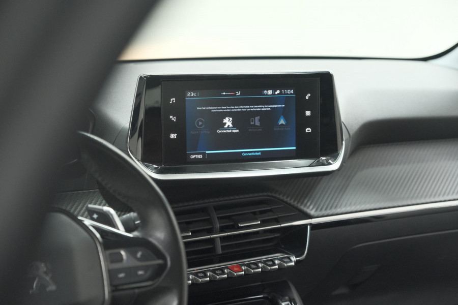 Peugeot 208 PureTech 100 EAT8 Active | Trekhaak | Parkeersensoren | Navigatie | Apple Carplay