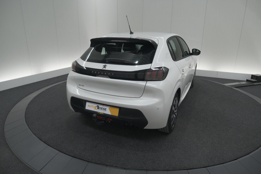 Peugeot 208 PureTech 100 EAT8 Active | Trekhaak | Parkeersensoren | Navigatie | Apple Carplay