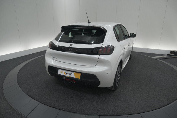 Peugeot 208 PureTech 100 EAT8 Active | Trekhaak | Parkeersensoren | Navigatie | Apple Carplay