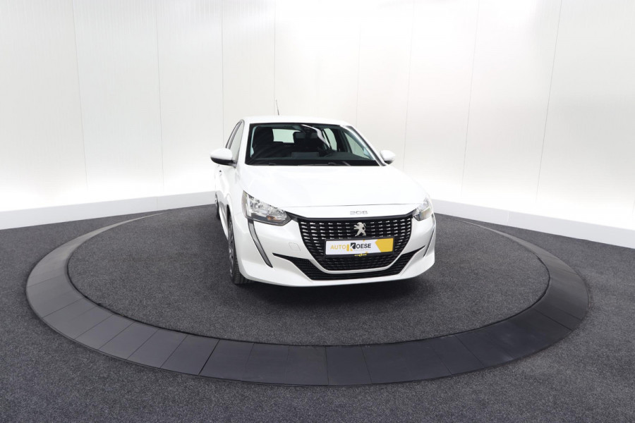 Peugeot 208 PureTech 100 EAT8 Active | Trekhaak | Parkeersensoren | Navigatie | Apple Carplay