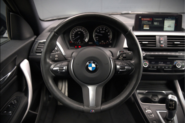 BMW 2 Serie Coupé 218i High Executive M Sport | M Performance | Stoelverwarming | Navigatie | Keyless | Camera | Cruise Control | DAB | HIFI | Parkeersensoren | Leer | Digital Dash | Automaat | NAP | Orig. NL | BTW