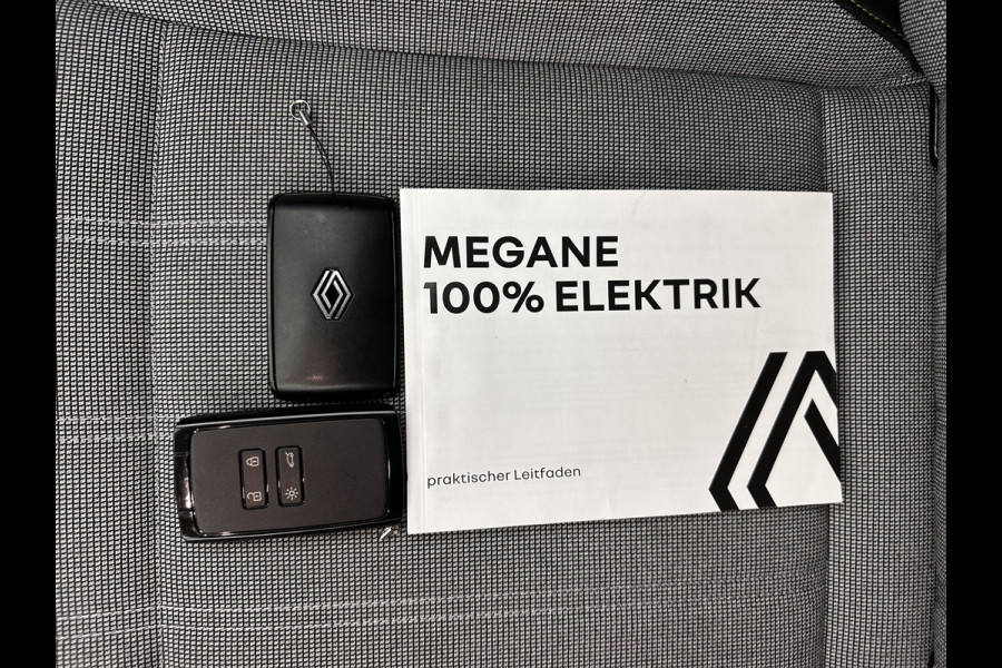 Renault Mégane E-Tech EV60 Optimum Charge Techno [ 3-Fase ] *HEAT-PUMP | LEATHER-MICROFIBRE | FULL-LED | ADAPTIVE-CRUISE | LANE-ASSIST | TOPVIEW | KEYLESS | HEATED-COMFORTSEATS | DAB+ | CAMERA | CARPLAY | TOWBAR | NAVI-FULLMAP | DIGI-COCKPIT | 20"ALU*