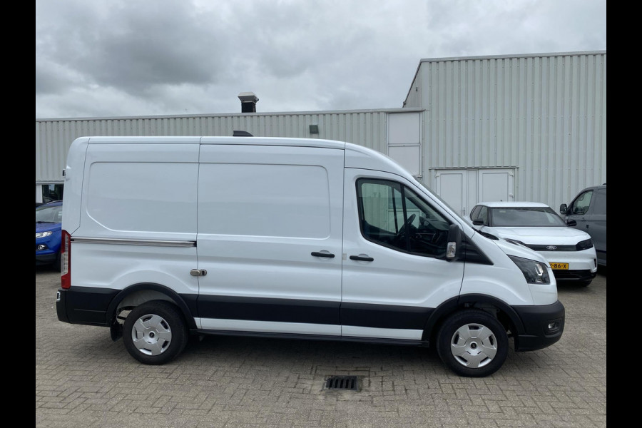 Ford Transit 310 2.0 TDCI L2H2 Trend 130pk | 12 inch SYNC 4 | Draadloos Apple Carplay/Android auto | Achteruitrijcamera incl. Downlighter | Digitale Cockpit