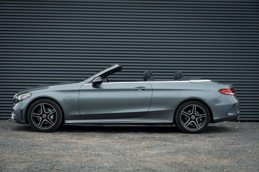 Mercedes-Benz C-Klasse Cabrio 200 / AMG / Facelift / NL Auto / Leder / Carplay