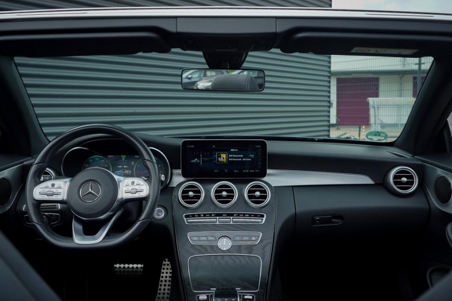 Mercedes-Benz C-Klasse Cabrio 200 / AMG / Facelift / NL Auto / Leder / Carplay