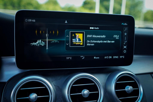 Mercedes-Benz C-Klasse Cabrio 200 / AMG / Facelift / NL Auto / Leder / Carplay