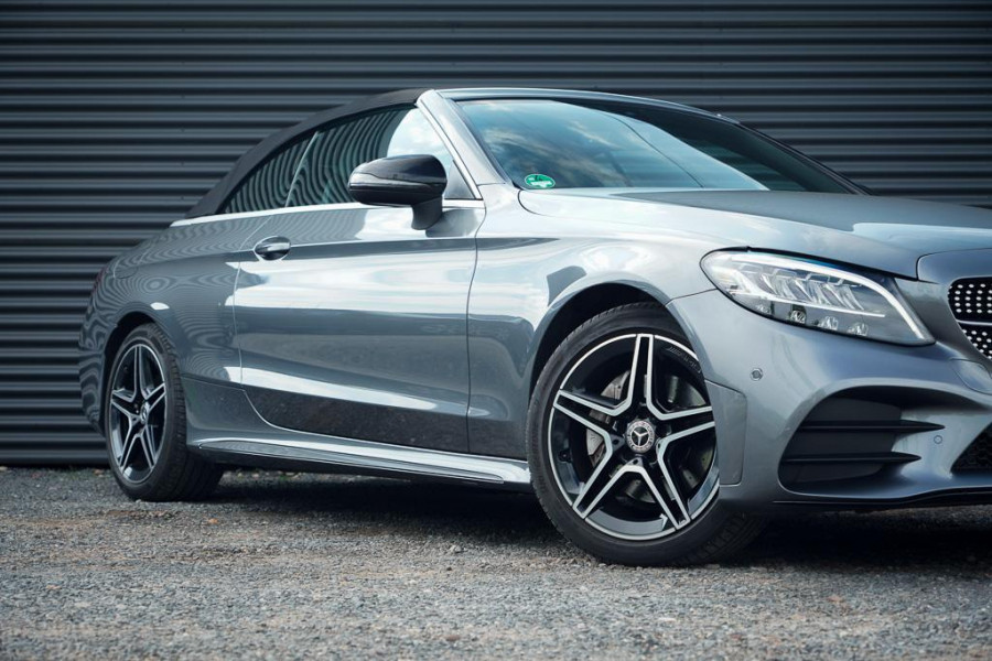 Mercedes-Benz C-Klasse Cabrio 200 / AMG / Facelift / NL Auto / Leder / Carplay