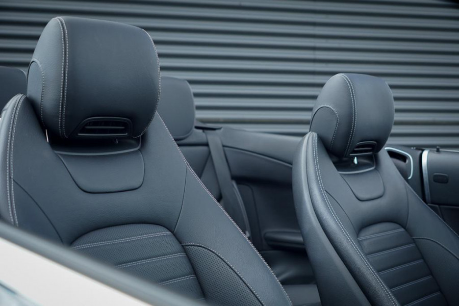 Mercedes-Benz C-Klasse Cabrio 200 / AMG / Facelift / NL Auto / Leder / Carplay