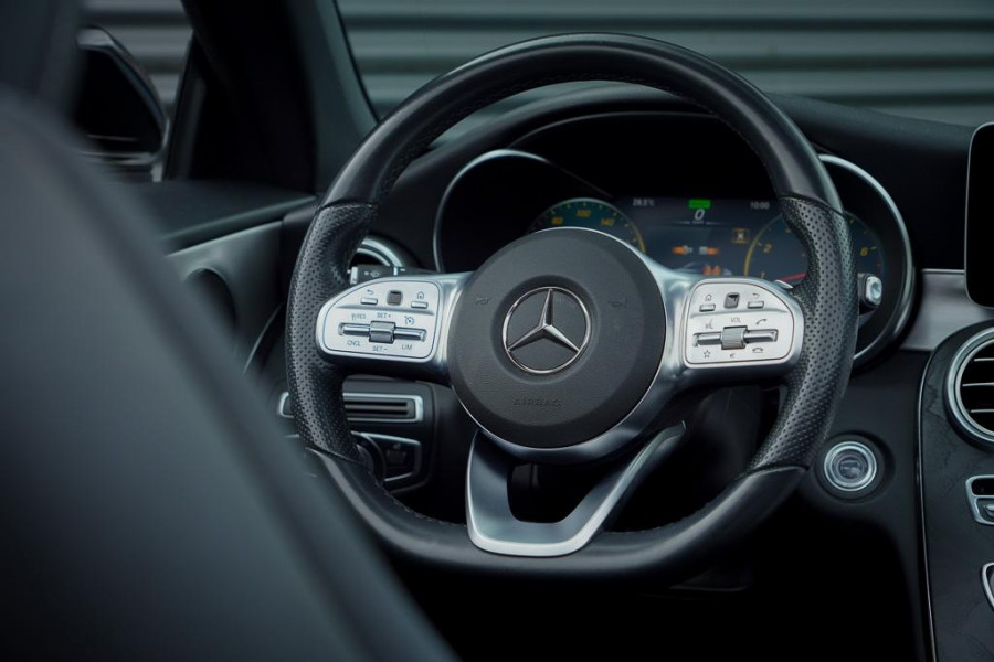 Mercedes-Benz C-Klasse Cabrio 200 / AMG / Facelift / NL Auto / Leder / Carplay