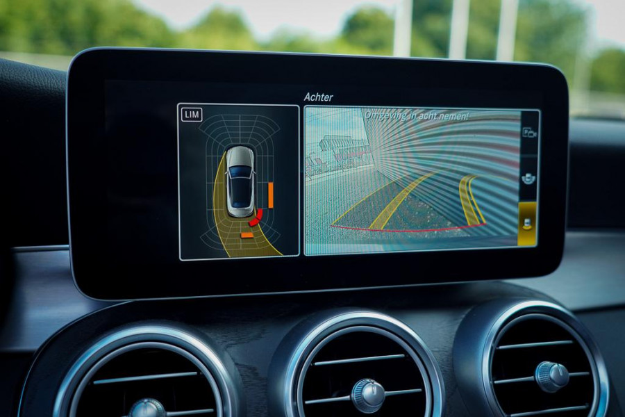 Mercedes-Benz C-Klasse Cabrio 200 / AMG / Facelift / NL Auto / Leder / Carplay