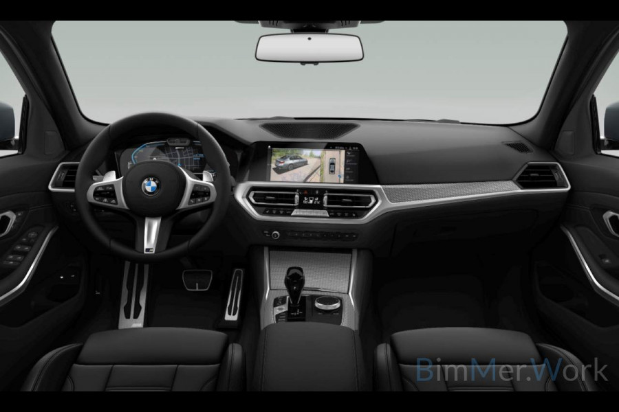 BMW 3-serie 330e High Executive M Sport | M Performance | Panoramadak  | 360° Camera | Assisted Driving | Head Up Display | Stoelverwarming | Stuurverwarming | Apple Carplay | Navigatie | Adaptive Cruise Control | Ambiance Verlicht