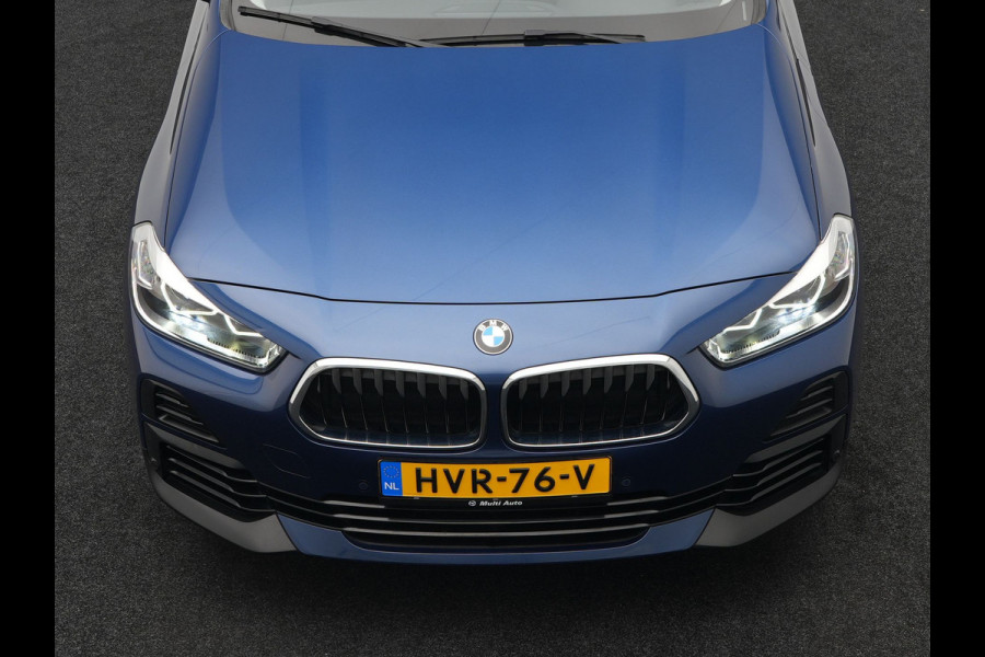 BMW X2 xDrive25e Executive Plug In Hybrid 220pk Dealer O.H PHEV | Panodak | Adaptive Cruise | Camera | Navi Pro | Lederen Bekleding | Sfeerverlichting | Keyless |
