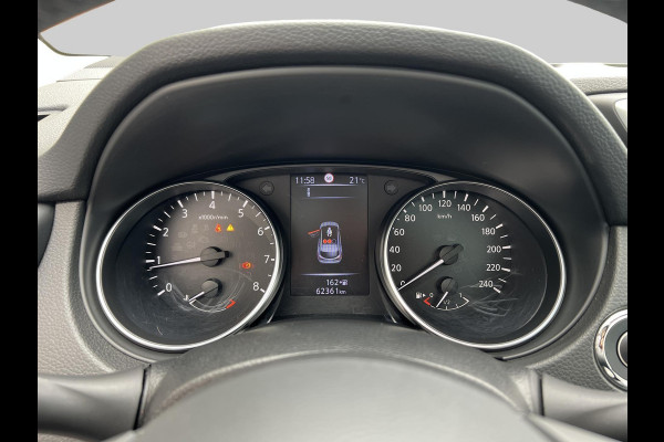 Nissan QASHQAI 1.2 N-Connecta | navigatie | panoramadak | trekhaak
