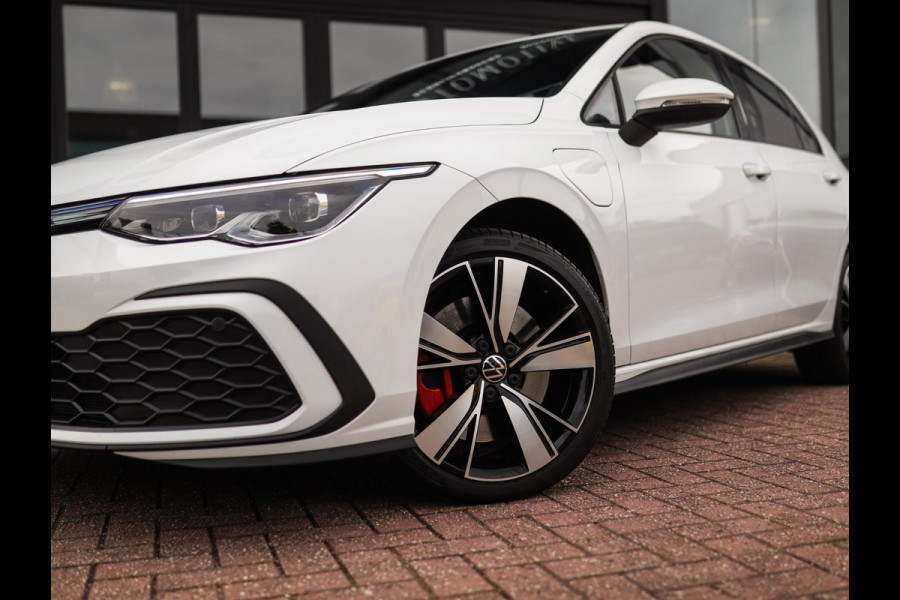 Volkswagen Golf 1.4 eHybrid GTE | Stoel/Stuurverw. | Carplay | ACC | PDC | 3-Zone Airco