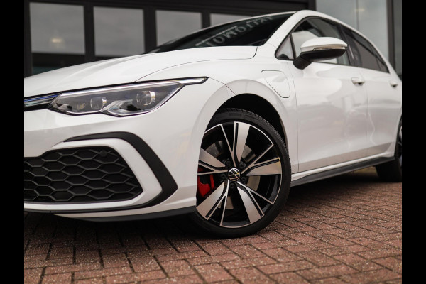 Volkswagen Golf 1.4 eHybrid GTE | Stoel/Stuurverw. | Carplay | ACC | PDC | 3-Zone Airco