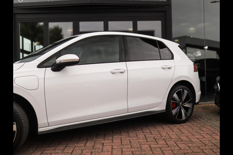 Volkswagen Golf 1.4 eHybrid GTE | Stoel/Stuurverw. | Carplay | ACC | PDC | 3-Zone Airco