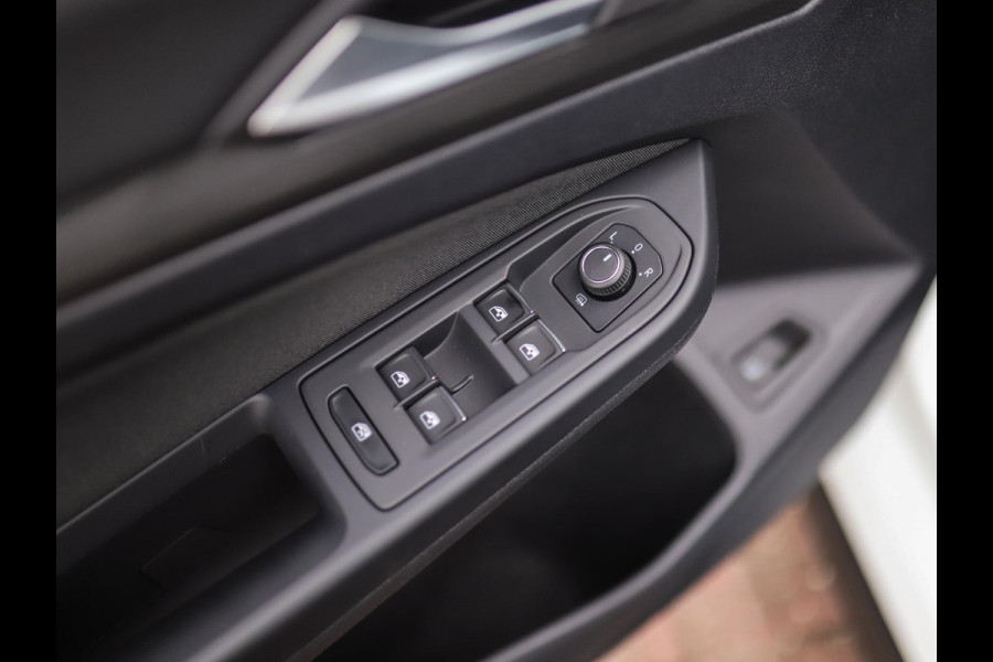 Volkswagen Golf 1.4 eHybrid GTE | Stoel/Stuurverw. | Carplay | ACC | PDC | 3-Zone Airco