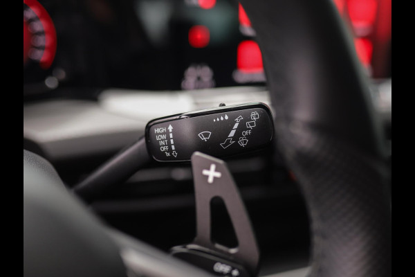 Volkswagen Golf 1.4 eHybrid GTE | Stoel/Stuurverw. | Carplay | ACC | PDC | 3-Zone Airco