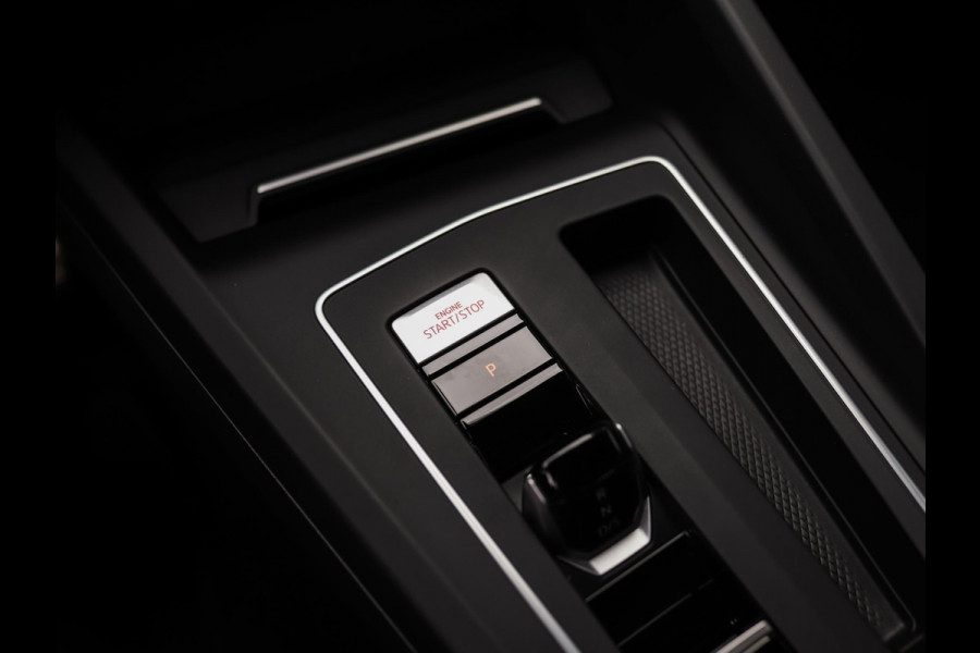 Volkswagen Golf 1.4 eHybrid GTE | Stoel/Stuurverw. | Carplay | ACC | PDC | 3-Zone Airco