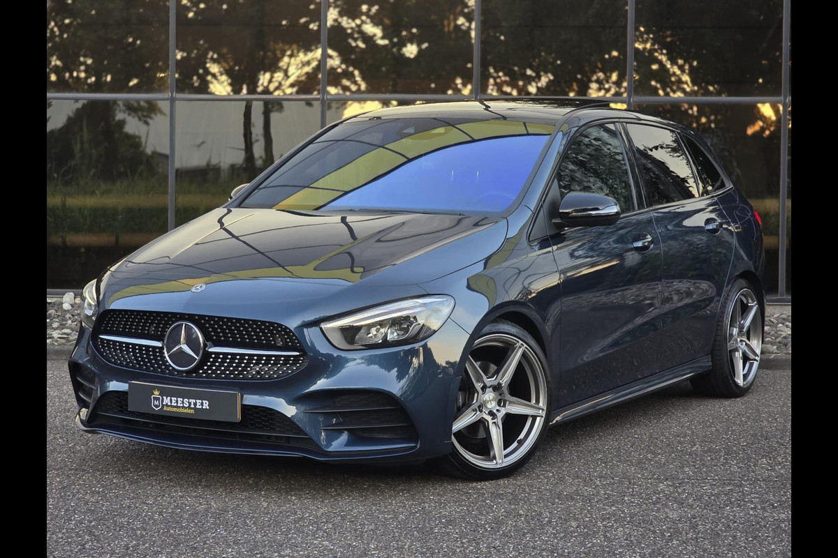Mercedes-Benz B-Klasse 180 Business Solution AMG|PANO|CAMERA Mercedes-Benz B-Klasse 180 Business Solution AMG|PANO|CAMERA
