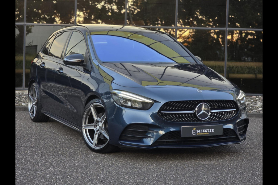 Mercedes-Benz B-Klasse 180 Business Solution AMG|PANO|CAMERA