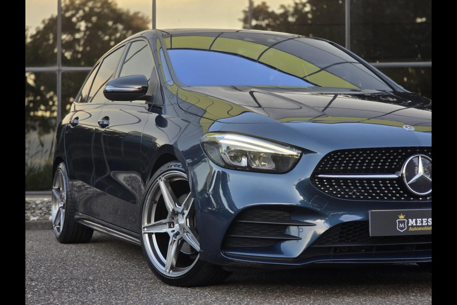 Mercedes-Benz B-Klasse 180 Business Solution AMG|PANO|CAMERA