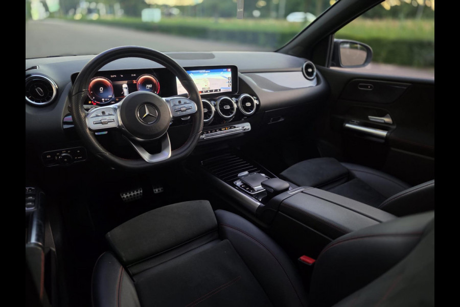 Mercedes-Benz B-Klasse 180 Business Solution AMG|PANO|CAMERA