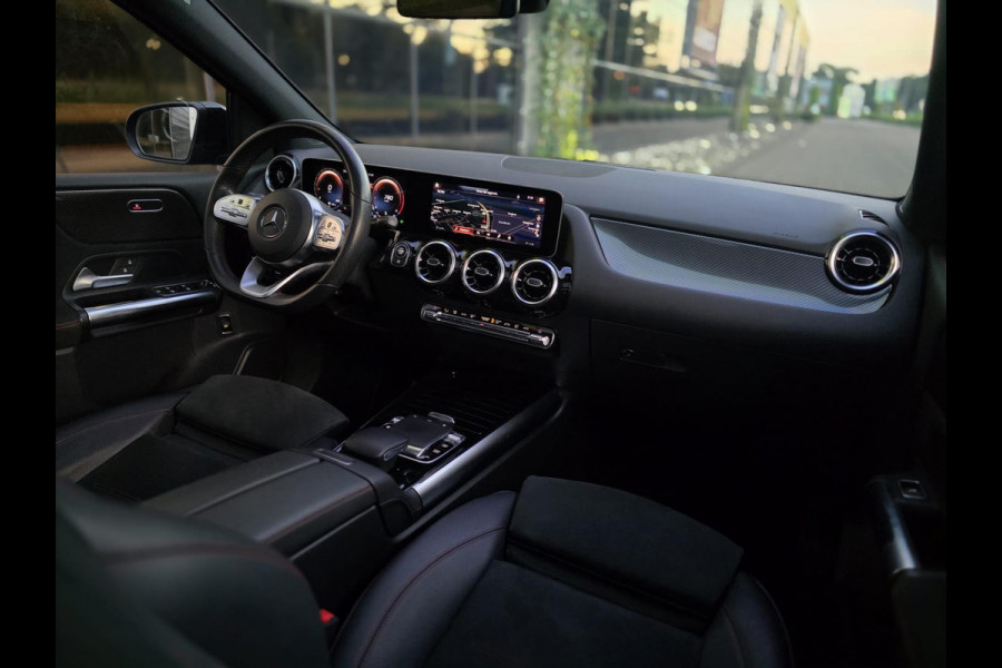 Mercedes-Benz B-Klasse 180 Business Solution AMG|PANO|CAMERA