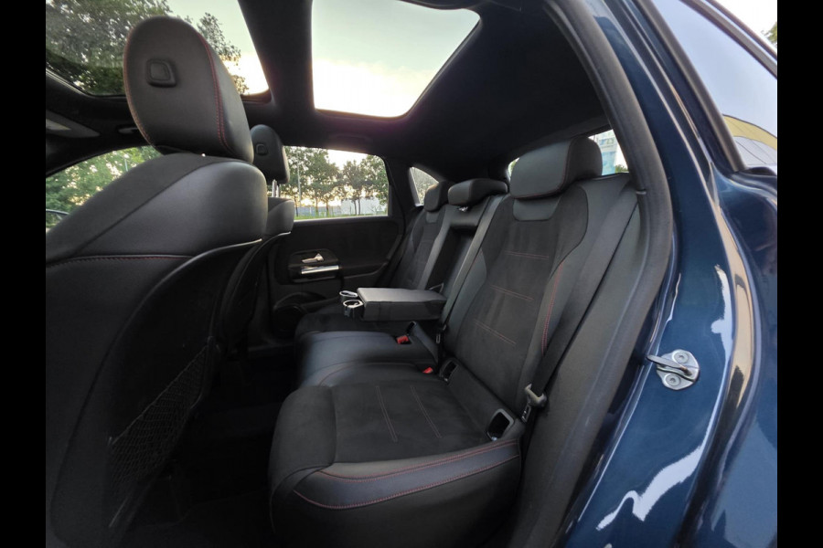 Mercedes-Benz B-Klasse 180 Business Solution AMG|PANO|CAMERA