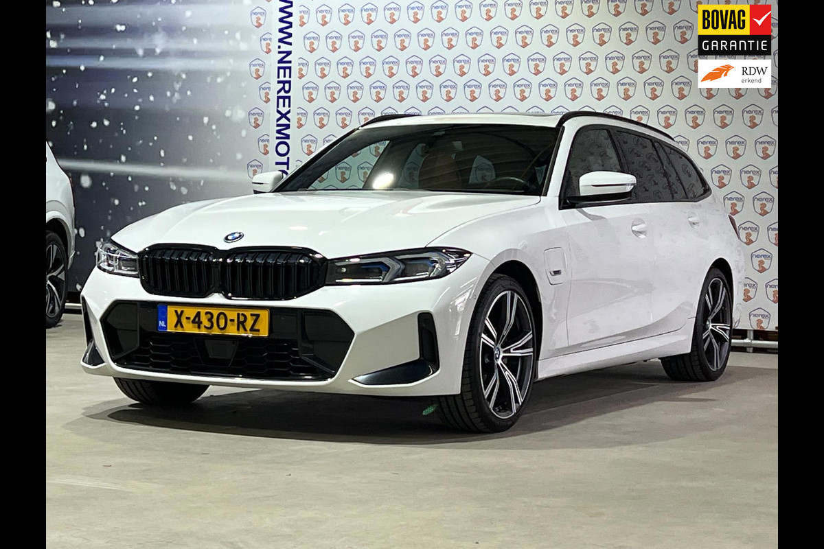 BMW 3 Serie Touring 330e M-sport/SHADOW-LINE/PANO/19"/CAM/ACC