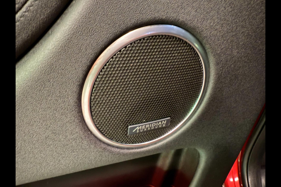 Land Rover Discovery Sport P300e 1.5 R-Dynamic SE NAVI/MERIDIAN-SOUND/LED/DAB/CARPLAY/M-STOELEN/SFEERVERLICHTING////