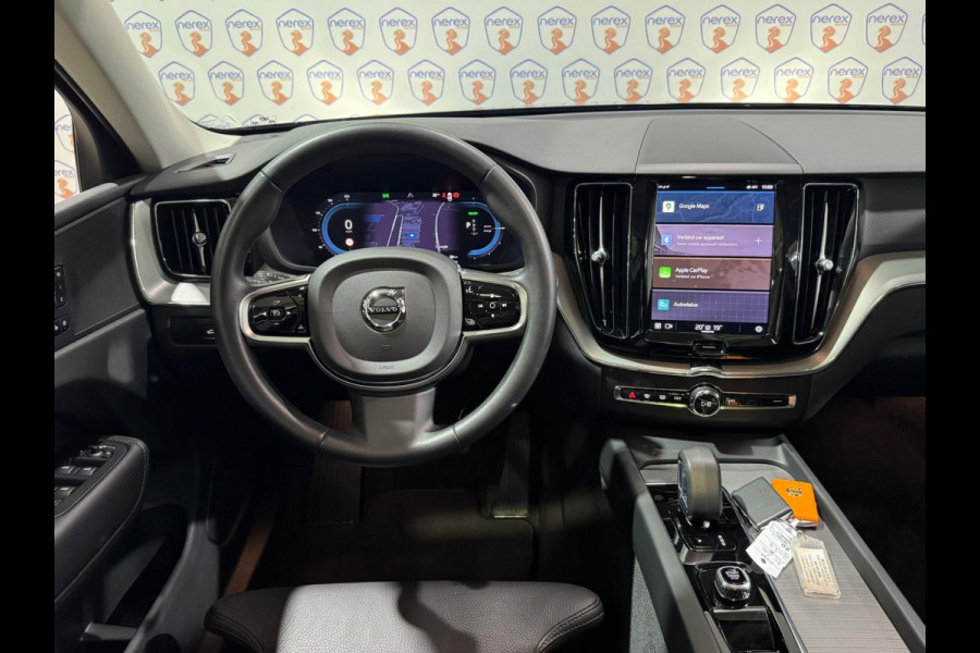 Volvo XC60 2.0 T6 Plug-in hybrid AWD Plus Dark | Pano | Camera | Memory | 19 inch