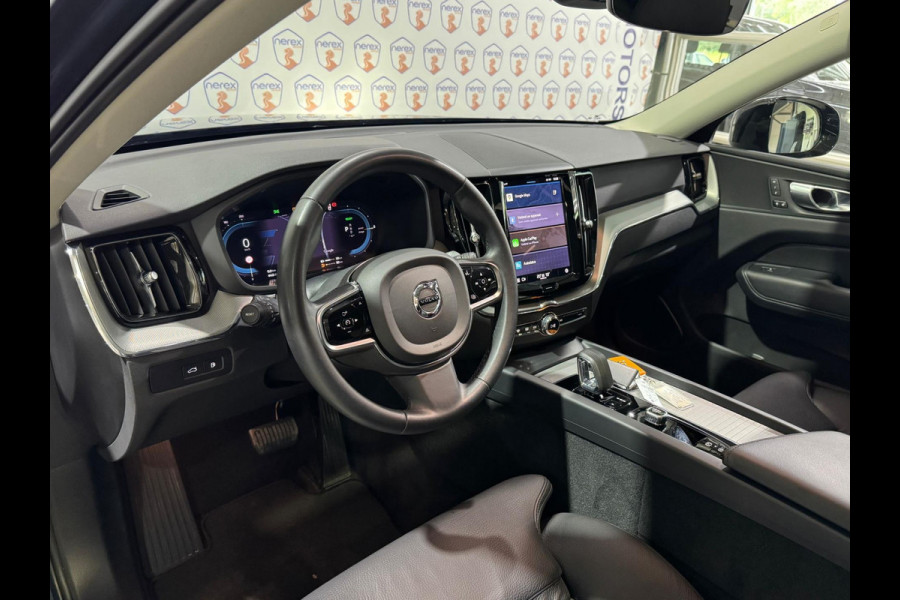Volvo XC60 2.0 T6 Plug-in hybrid AWD Plus Dark | Pano | Camera | Memory | 19 inch