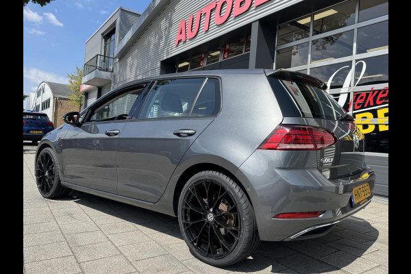 Volkswagen Golf 1.0 TSI IQ-Drive Limited - Navigatie / Apple CarPlay I Airco I LED I PDC I 19"Sport velgen I Dealer onderhouden