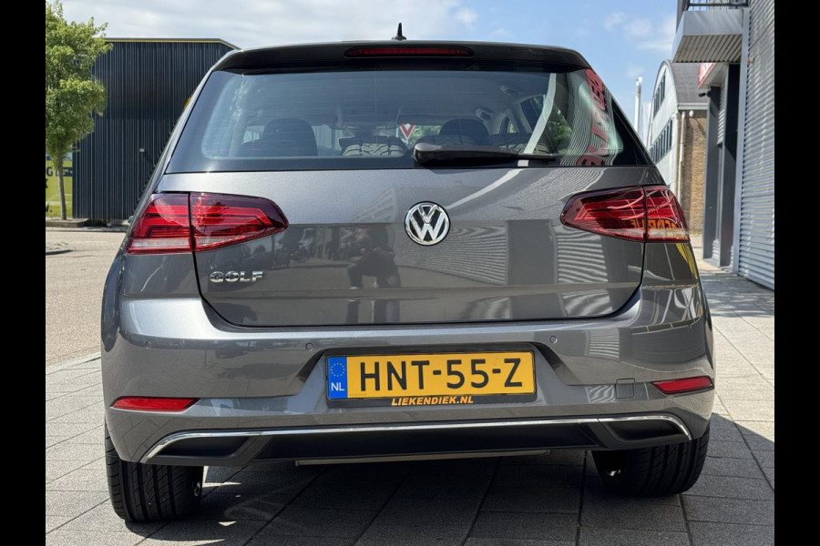 Volkswagen Golf 1.0 TSI IQ-Drive Limited - Navigatie / Apple CarPlay I Airco I LED I PDC I 19"Sport velgen I Dealer onderhouden