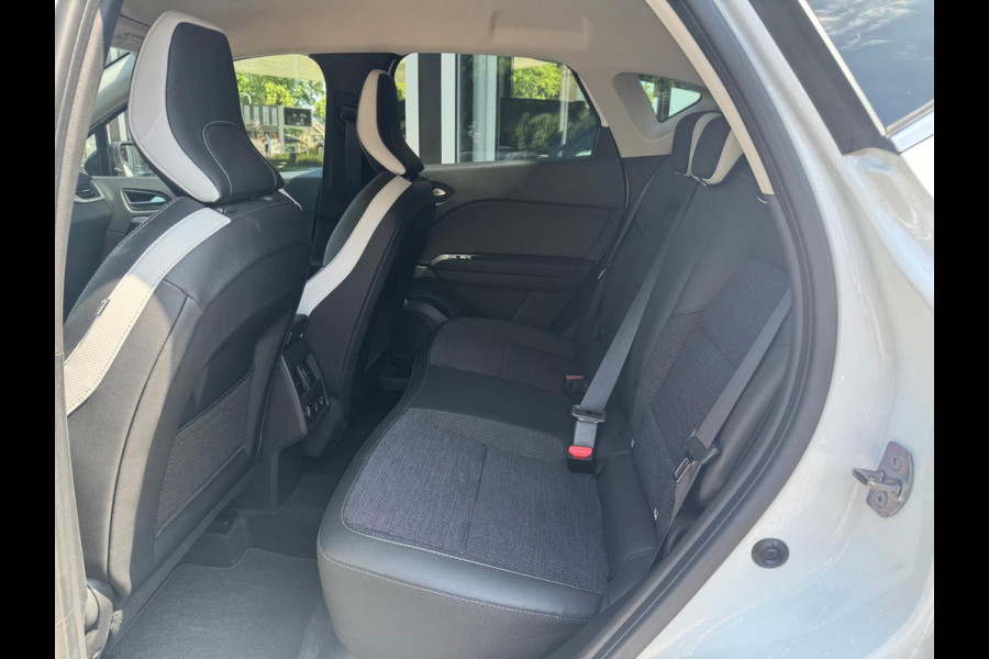 Renault Captur 1.6 E-Tech full hybrid 145 techno Groot navi / Camera / Virtual cockpit / P-sensoren / Lage km stand!