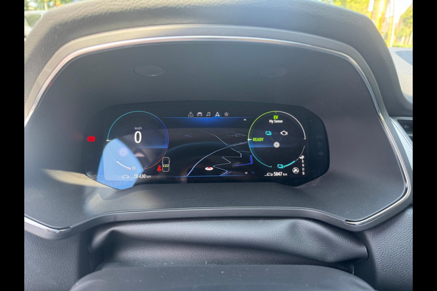 Renault Captur 1.6 E-Tech full hybrid 145 techno Groot navi / Camera / Virtual cockpit / P-sensoren / Lage km stand!