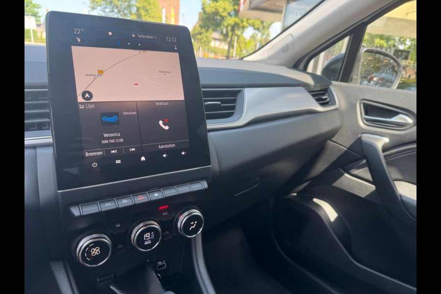Renault Captur 1.6 E-Tech full hybrid 145 techno Groot navi / Camera / Virtual cockpit / P-sensoren / Lage km stand!