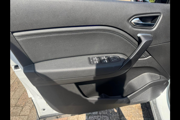 Renault Captur 1.6 E-Tech full hybrid 145 techno Groot navi / Camera / Virtual cockpit / P-sensoren / Lage km stand!