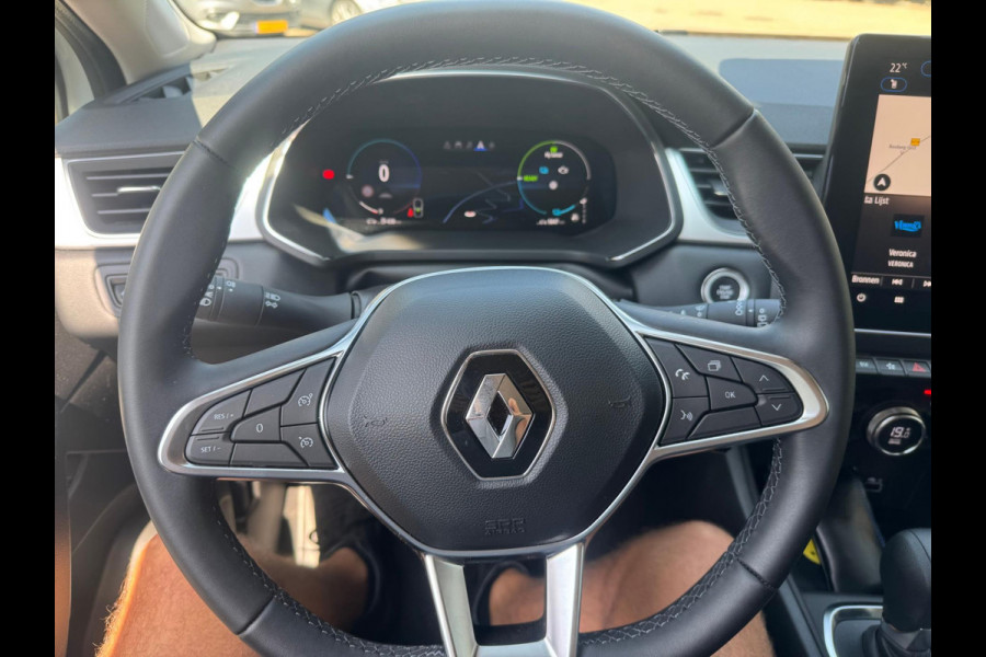 Renault Captur 1.6 E-Tech full hybrid 145 techno Groot navi / Camera / Virtual cockpit / P-sensoren / Lage km stand!