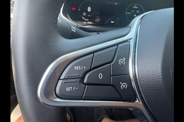 Renault Captur 1.6 E-Tech full hybrid 145 techno Groot navi / Camera / Virtual cockpit / P-sensoren / Lage km stand!